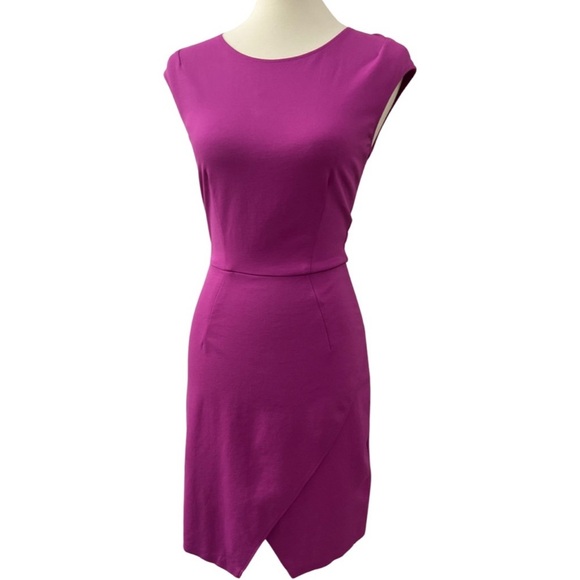 Bar III Dresses & Skirts - Bar III women’s midi dress purple pink size medium cap sleeves fitted sexy